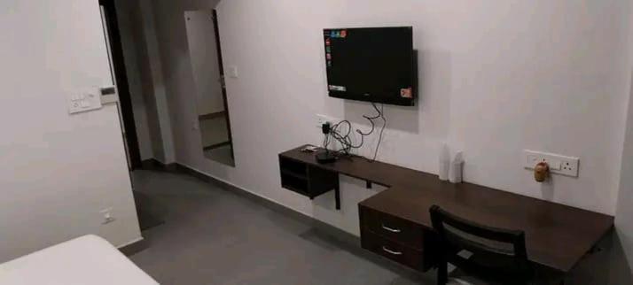Hotel East International Tinsukia Екстер'єр фото